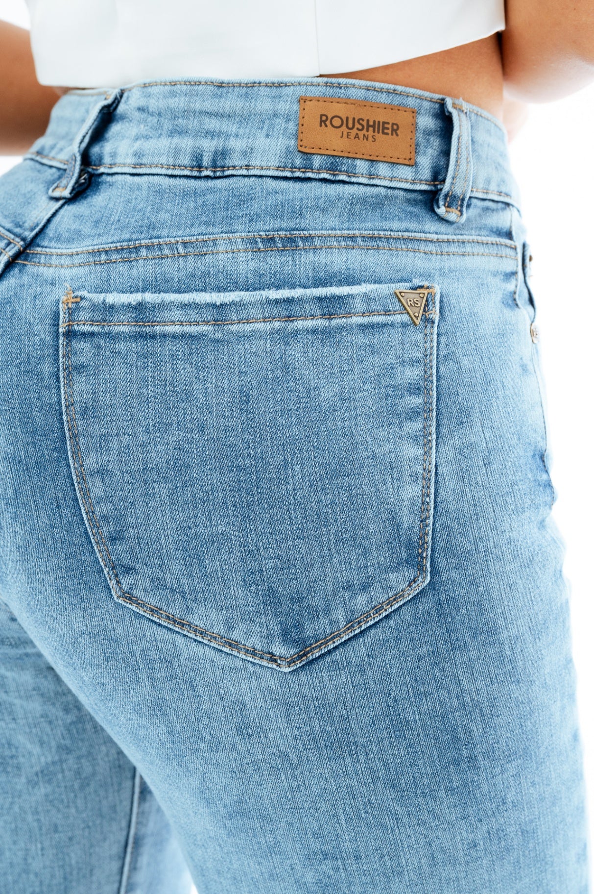 MOMFIT AZUL CLARO REF. 1306 - Detalle bolsillo