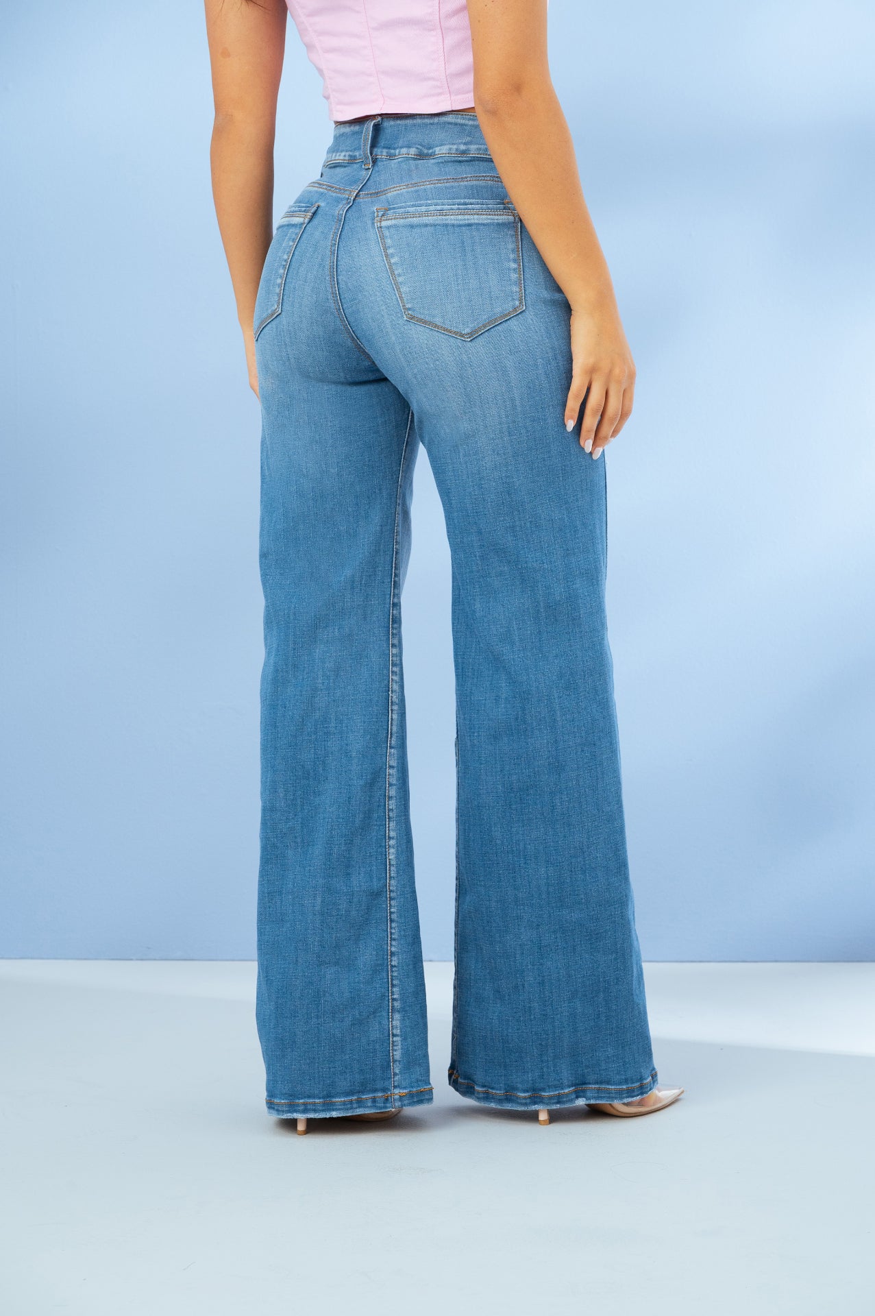 MOMFLARE AZUL MEDIO REF. 1332 - Detalle trasero